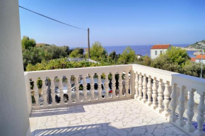 Villa Luger EG, Razanj